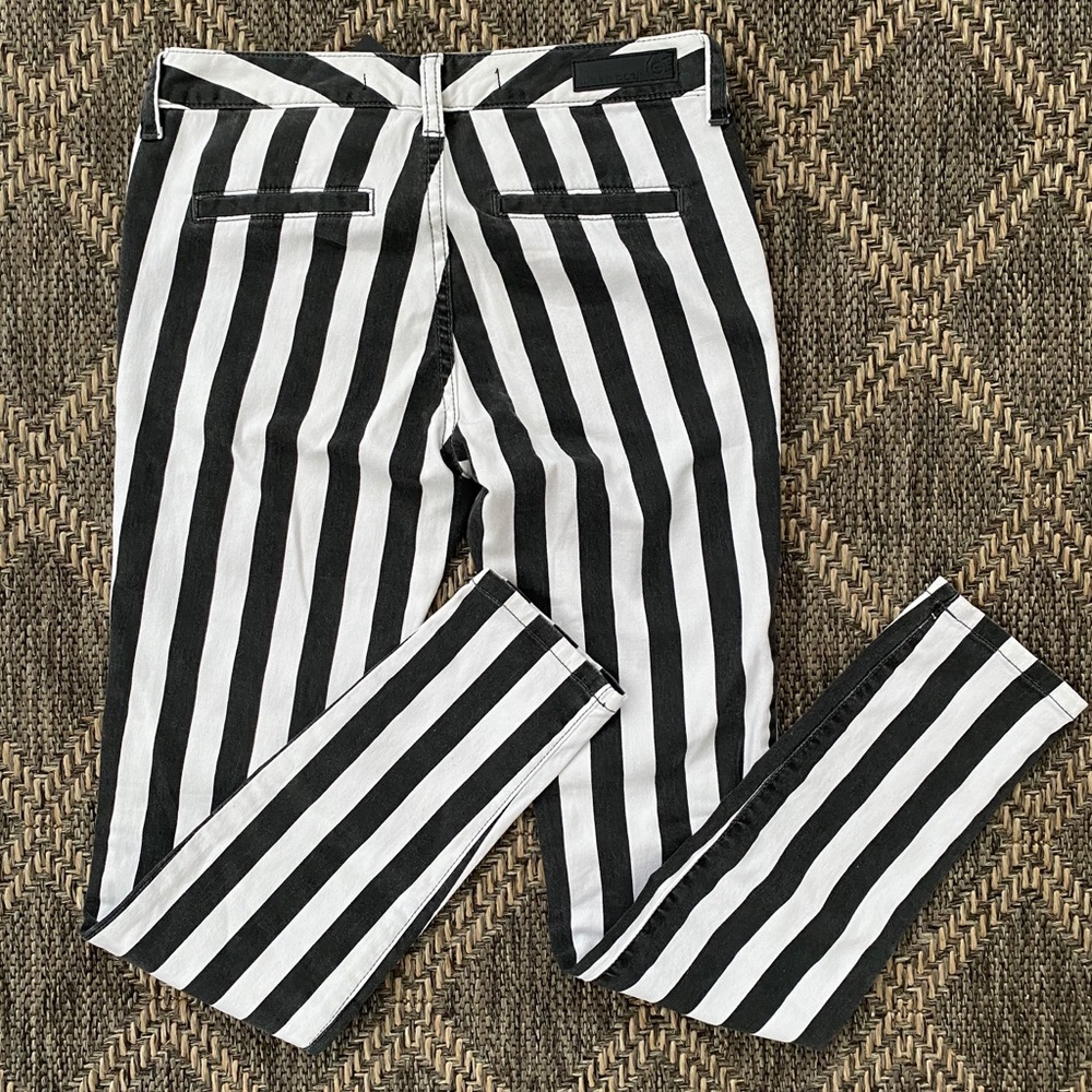 Sneak peek striped pants